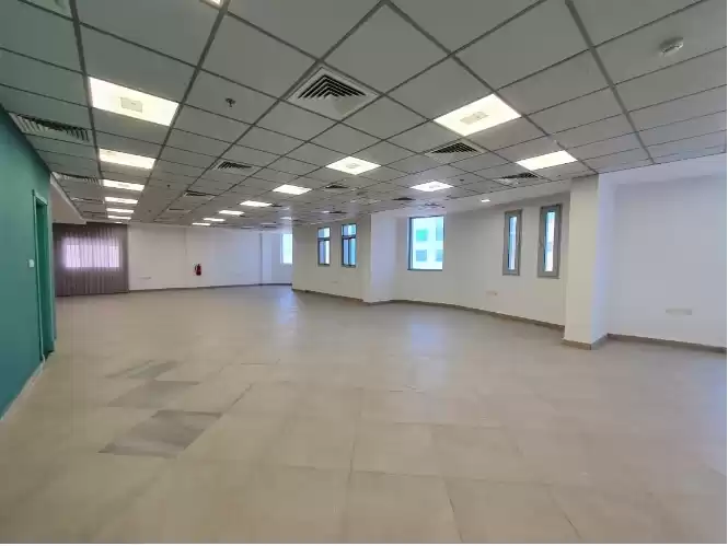 تجاری املاک آماده U/F دفتر  برای اجاره که در السد , دوحه #7470 - 1  image 